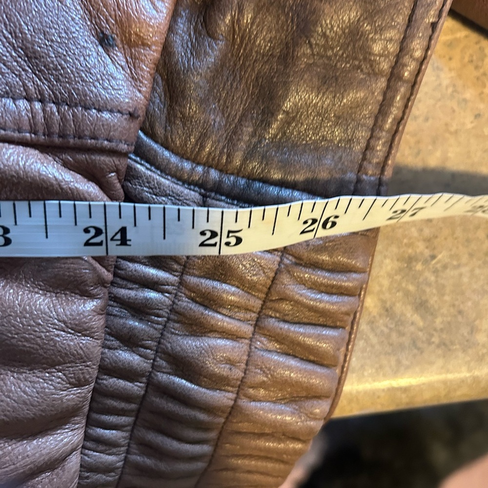 Wilson’s Leather Jacket - brown 100% leather bomber style w/removable interior - Picture 12 of 14